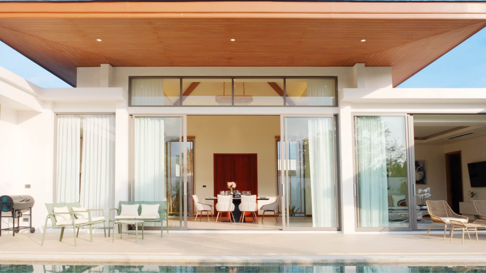 Family Pool Villa Opposite UWC International School — Thalang 4