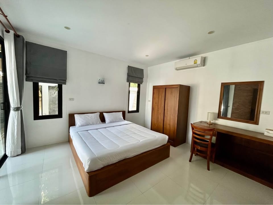 Private Pool Villa for Rent in Paklok, 1 km from Heroine Monument 2