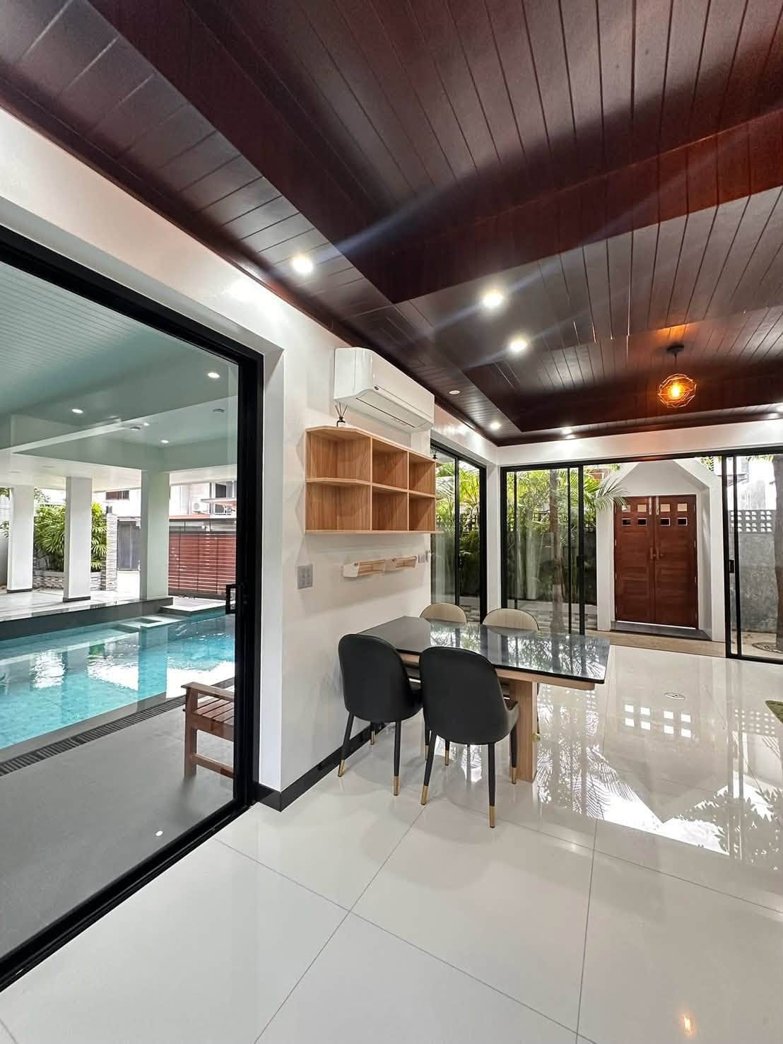 3-Bedroom Villa for Rent in Thalang, Phuket — interior view
