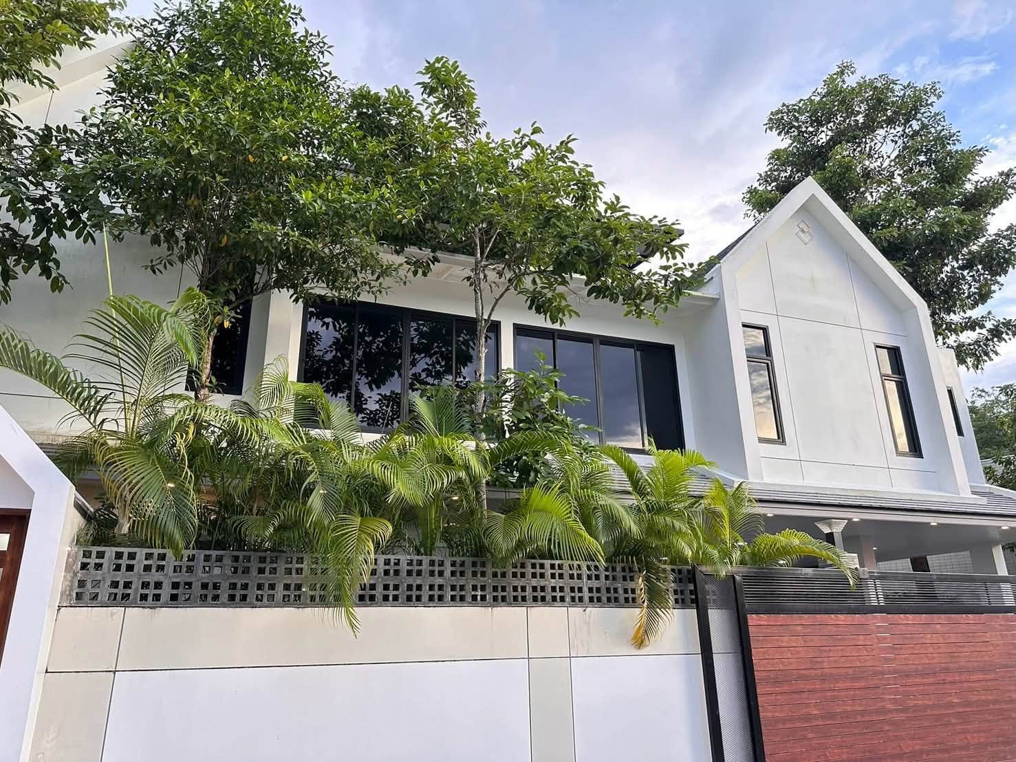 3-Bedroom Villa for Rent in Thalang, Phuket — exterior view