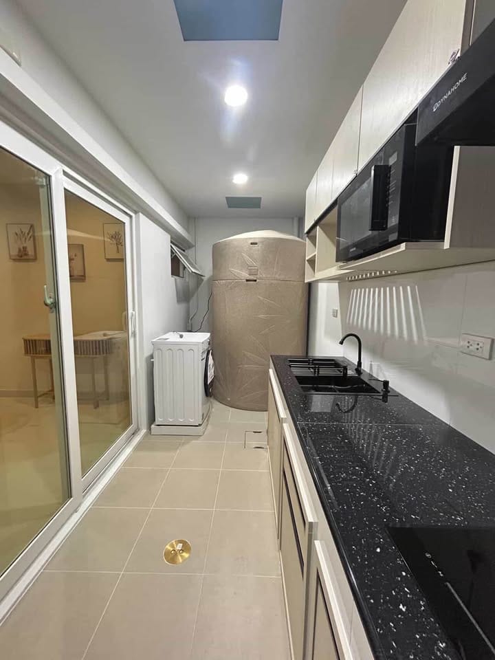 Fully Furnished 3-Bedroom House at Supalai Primo Anusawari 11