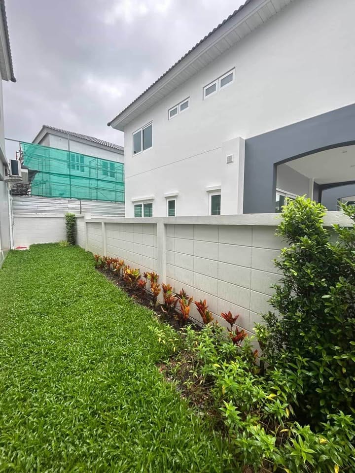 Fully Furnished 3-Bedroom House at Supalai Primo Anusawari 12