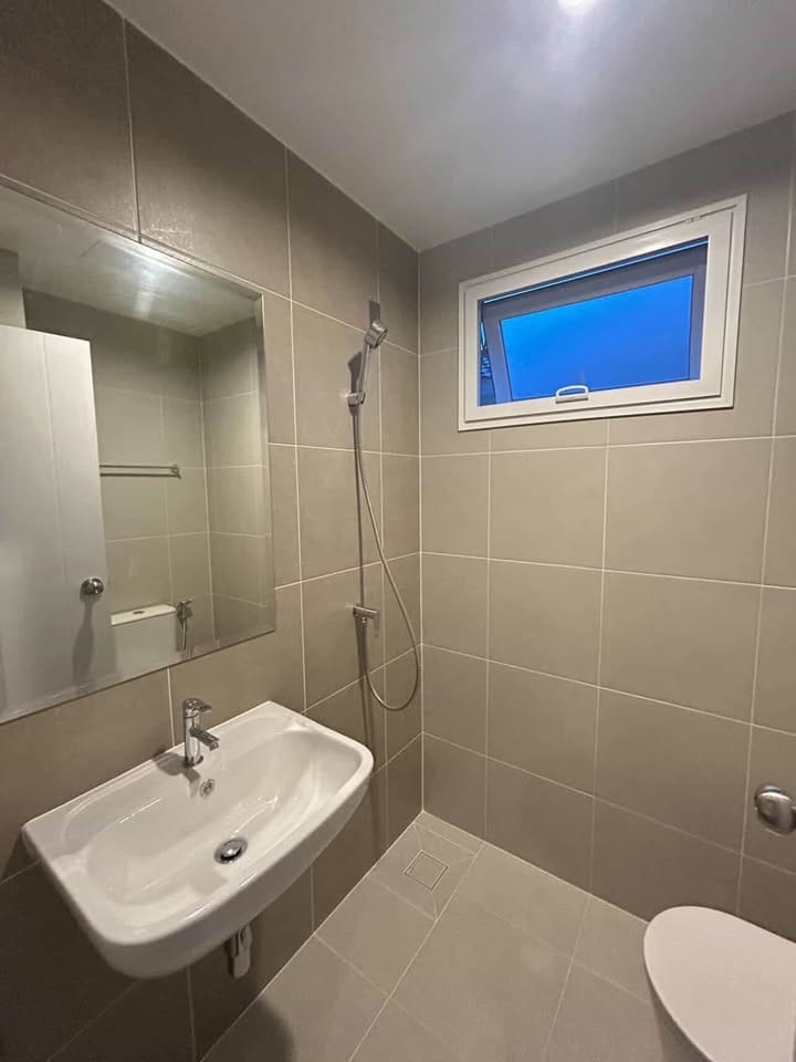Fully Furnished 3-Bedroom House at Supalai Primo Anusawari 2