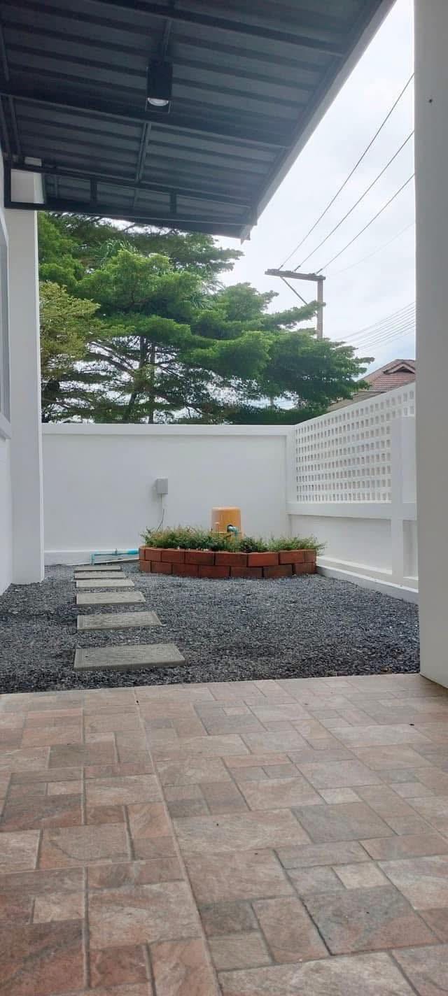 3-Bedroom House in Sinsuk Thani Village, Thalang 12