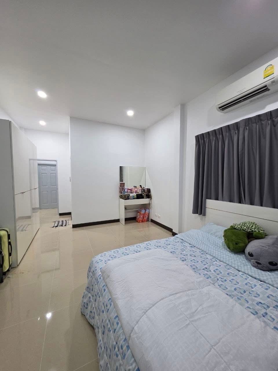 3-Bedroom House in Sinsuk Thani Village, Thalang 13