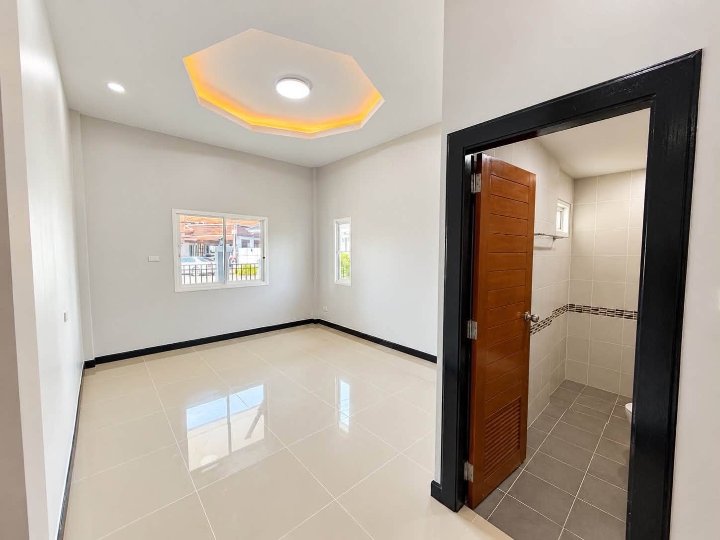 3-Bedroom House for Sale in Thalang, Phuket — interior view