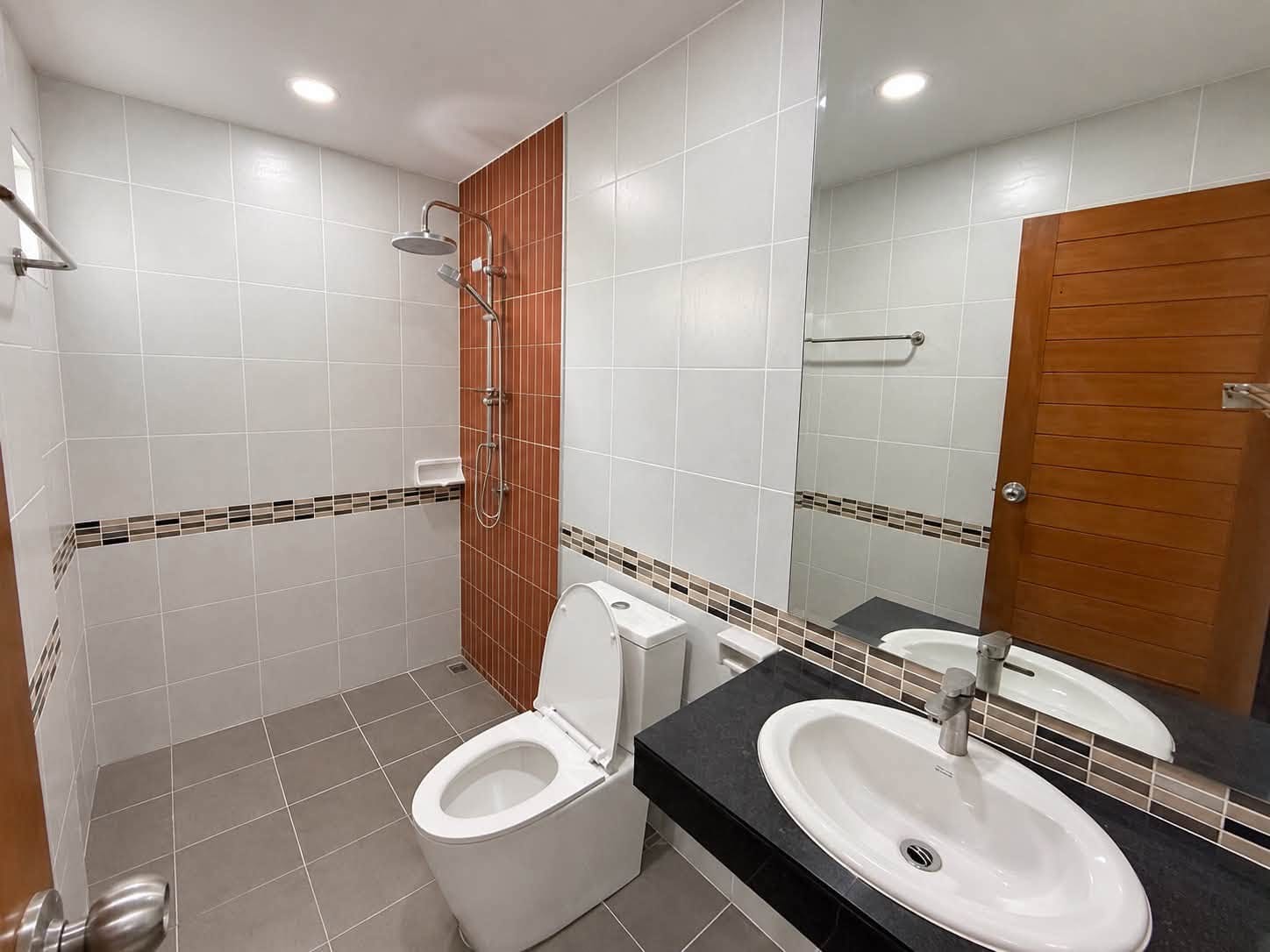 3-Bedroom House for Sale in Thalang, Phuket — interior view