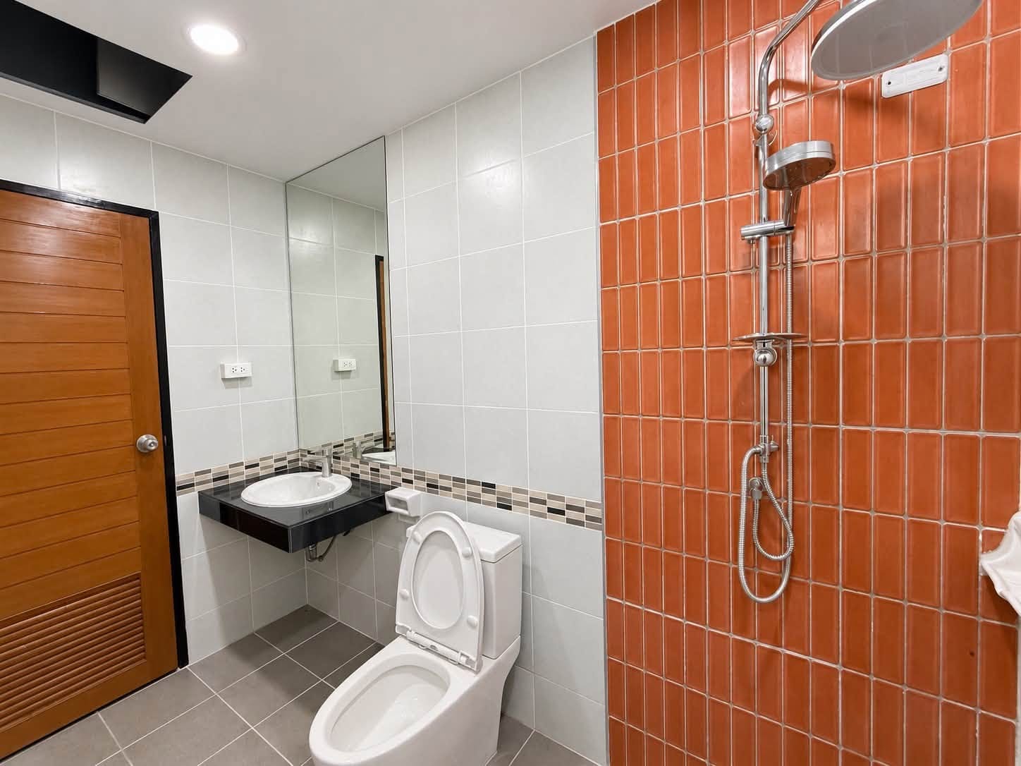 3-Bedroom House for Sale in Thalang, Phuket — interior view