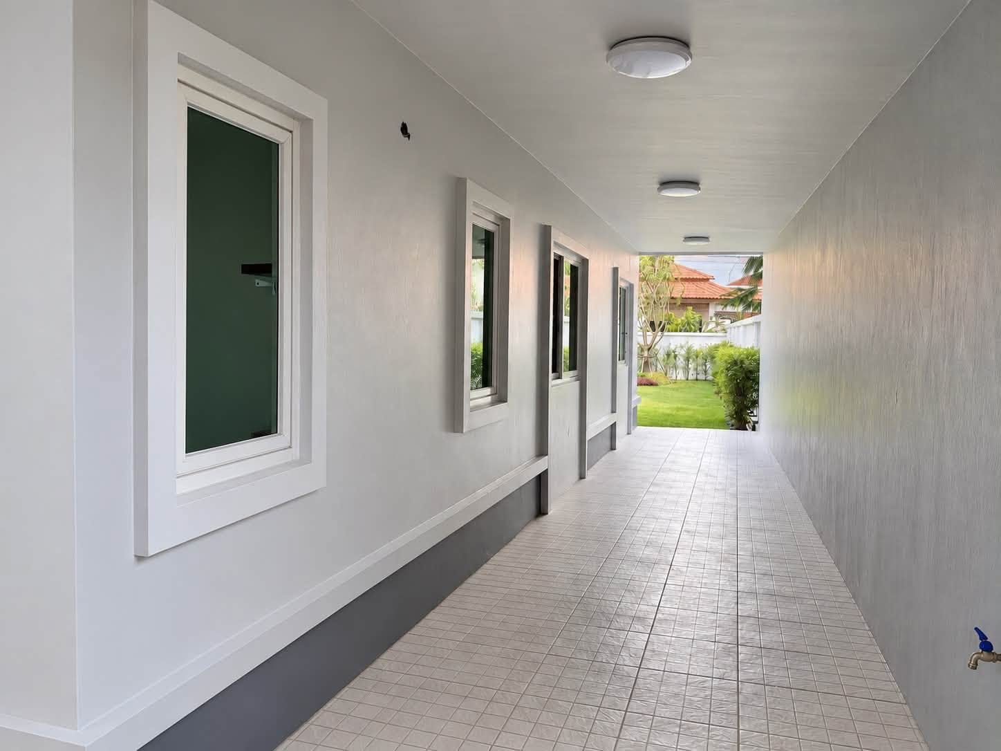 3-Bedroom House for Sale in Thalang, Phuket — interior view