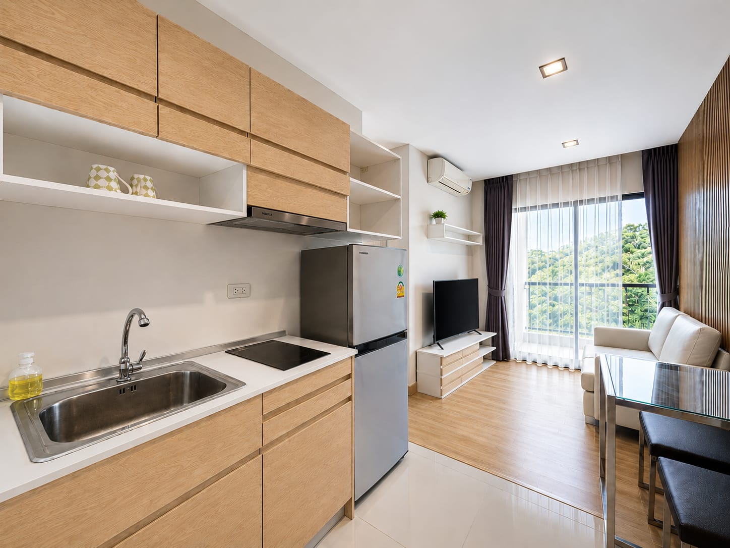 1-Bedroom Condominium for Sale in Thalang, Phuket — interior view