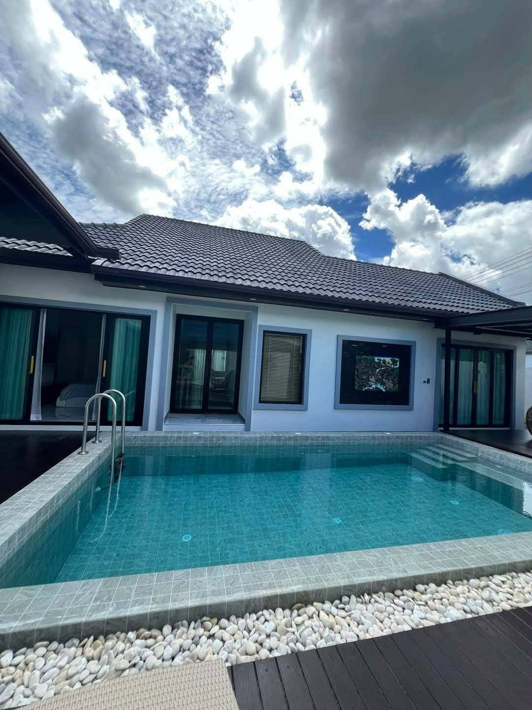 Pool Villa in Thalang