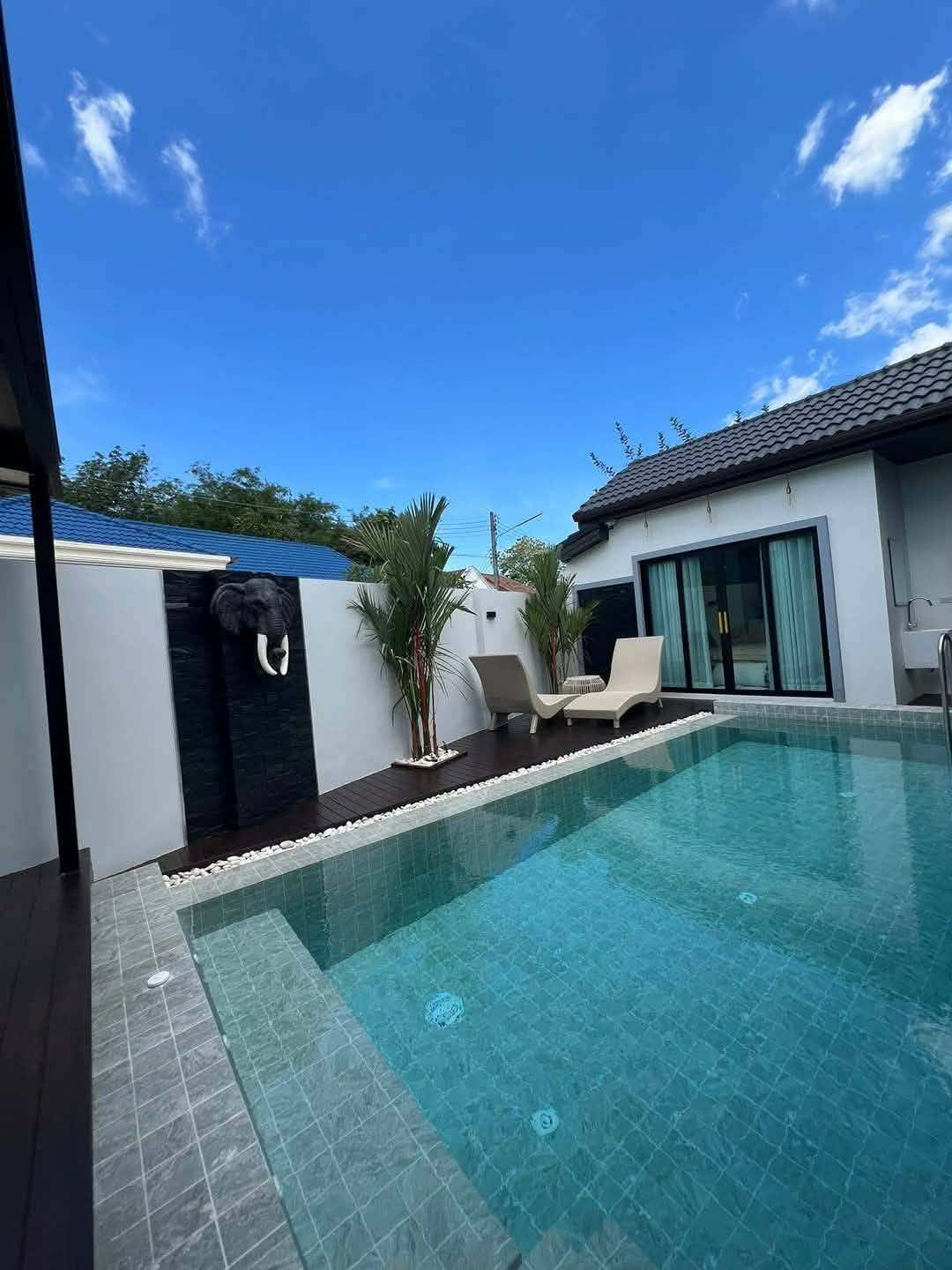 Pool Villa in Thalang