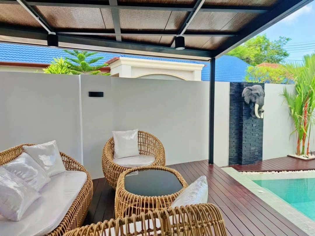 Pool Villa in Thalang