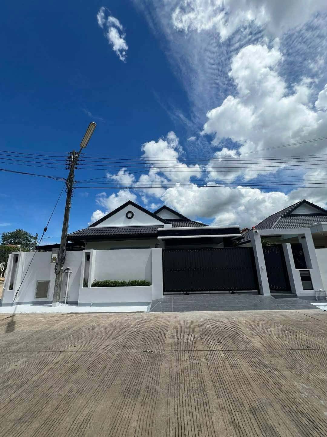 Pool Villa in Thalang