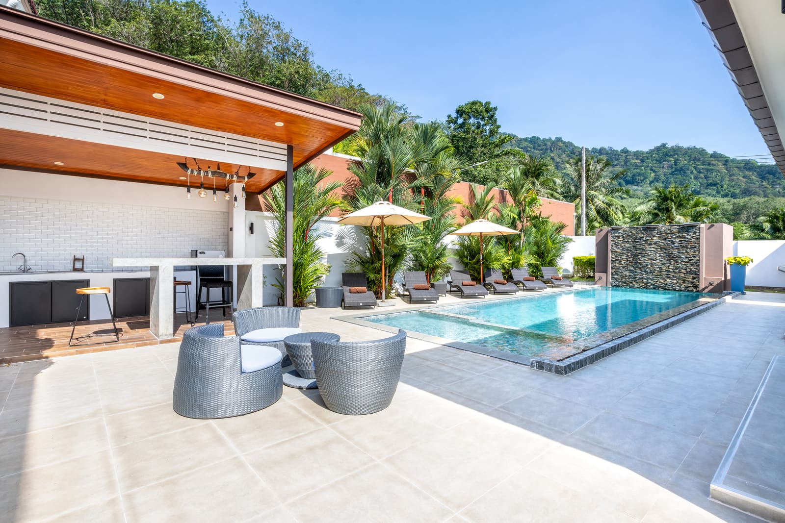 Villa Sasinee — Modern Tropical Pool Villa in Rawai 13