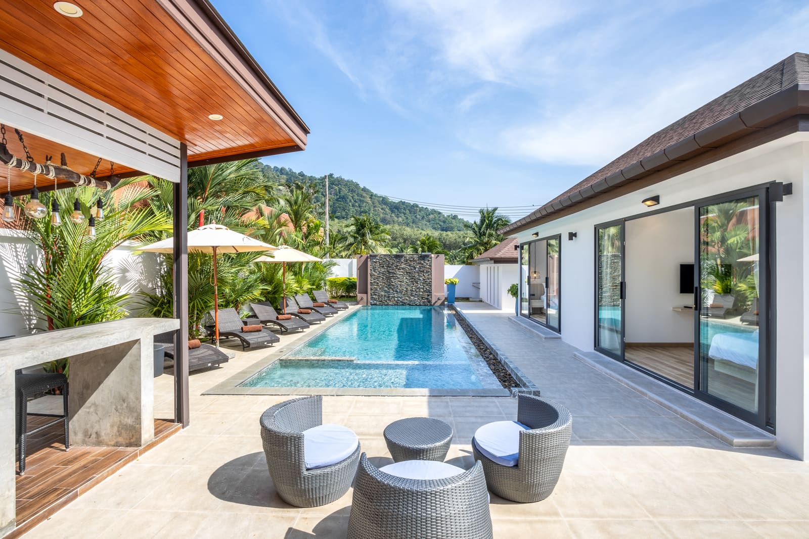 Villa Sasinee — Modern Tropical Pool Villa in Rawai 14