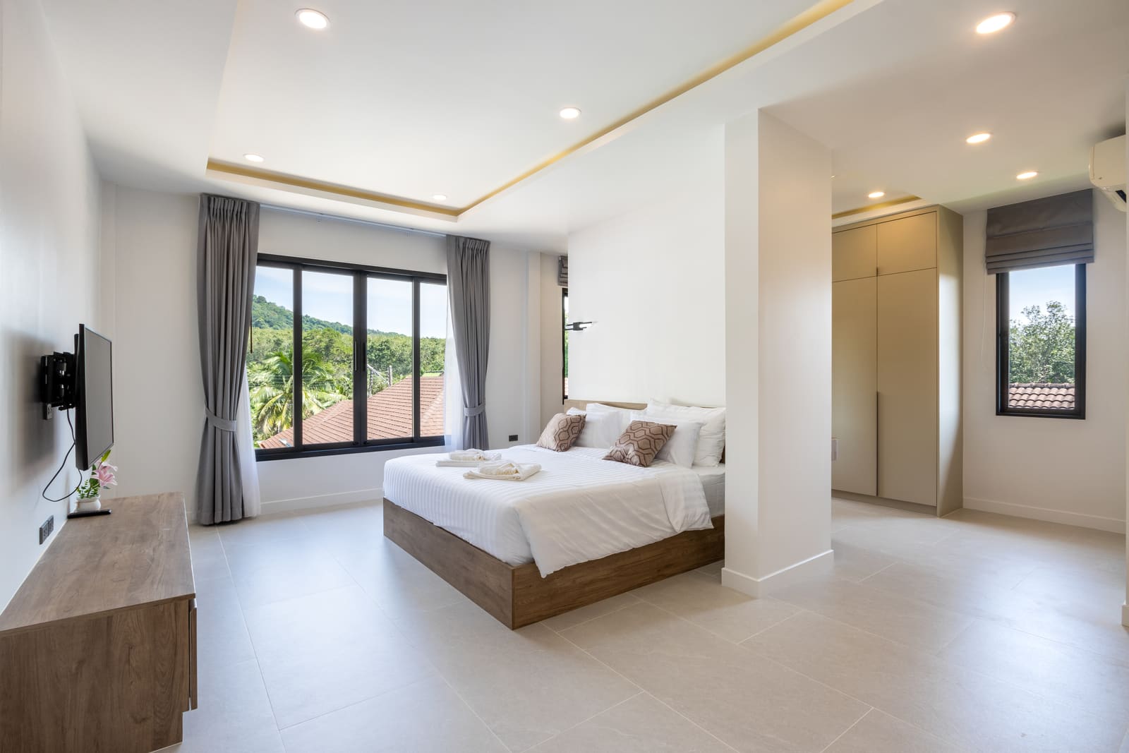 Villa Sasinee — Modern Tropical Pool Villa in Rawai 44