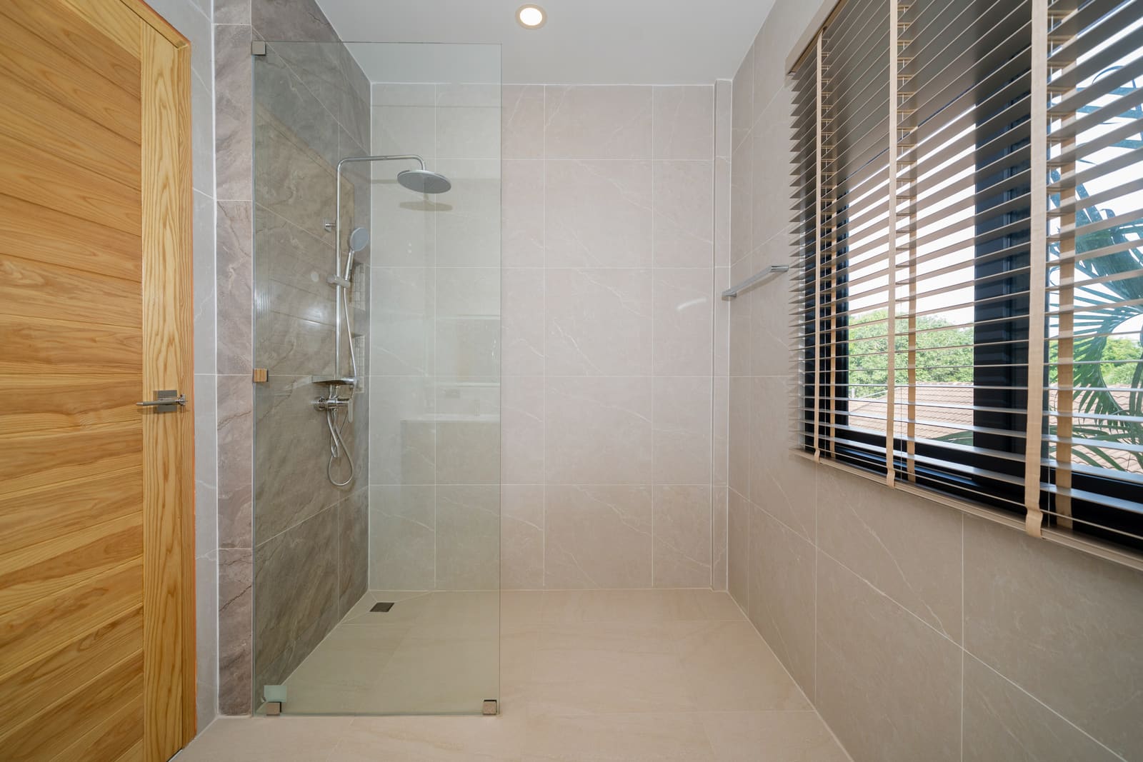 Villa Sasinee — Modern Tropical Pool Villa in Rawai 71