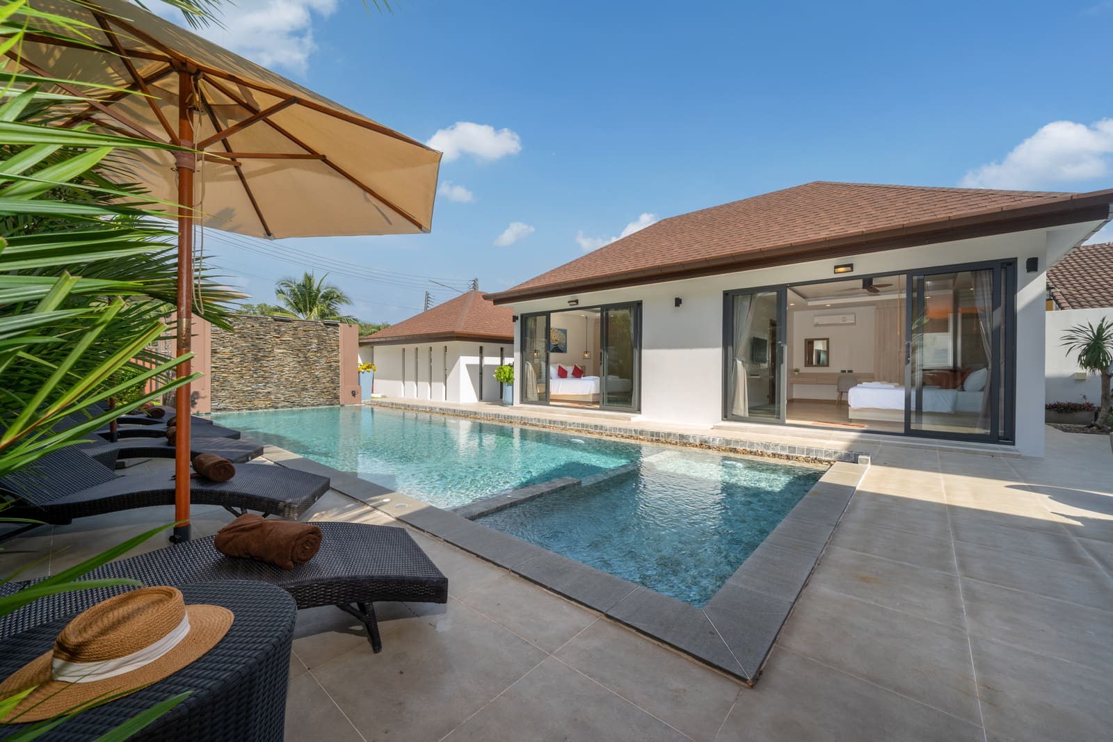 Villa Sasinee — Modern Tropical Pool Villa in Rawai 9