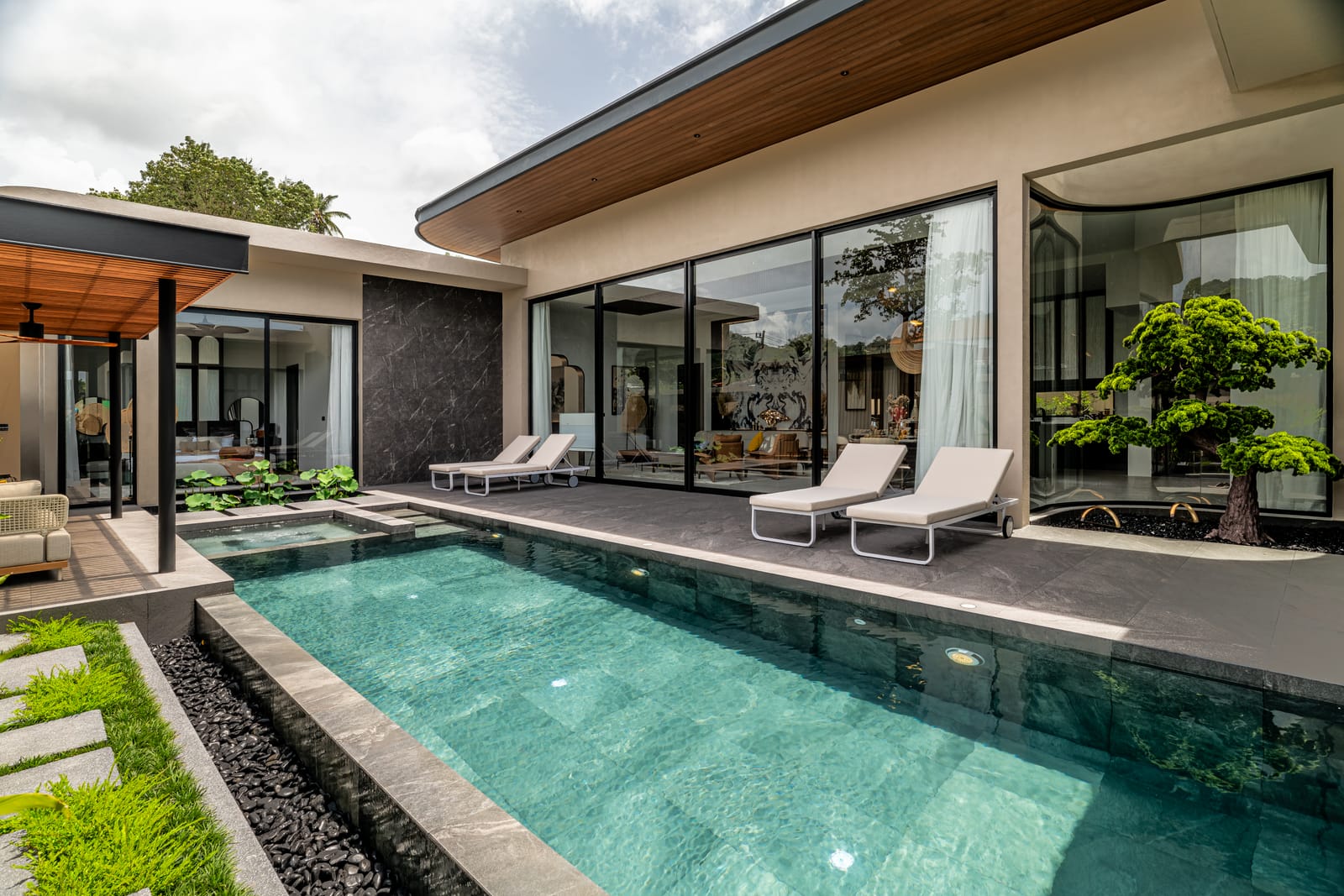 Vimannaya Residence — Luxury Pool Villa, Nai Harn 7
