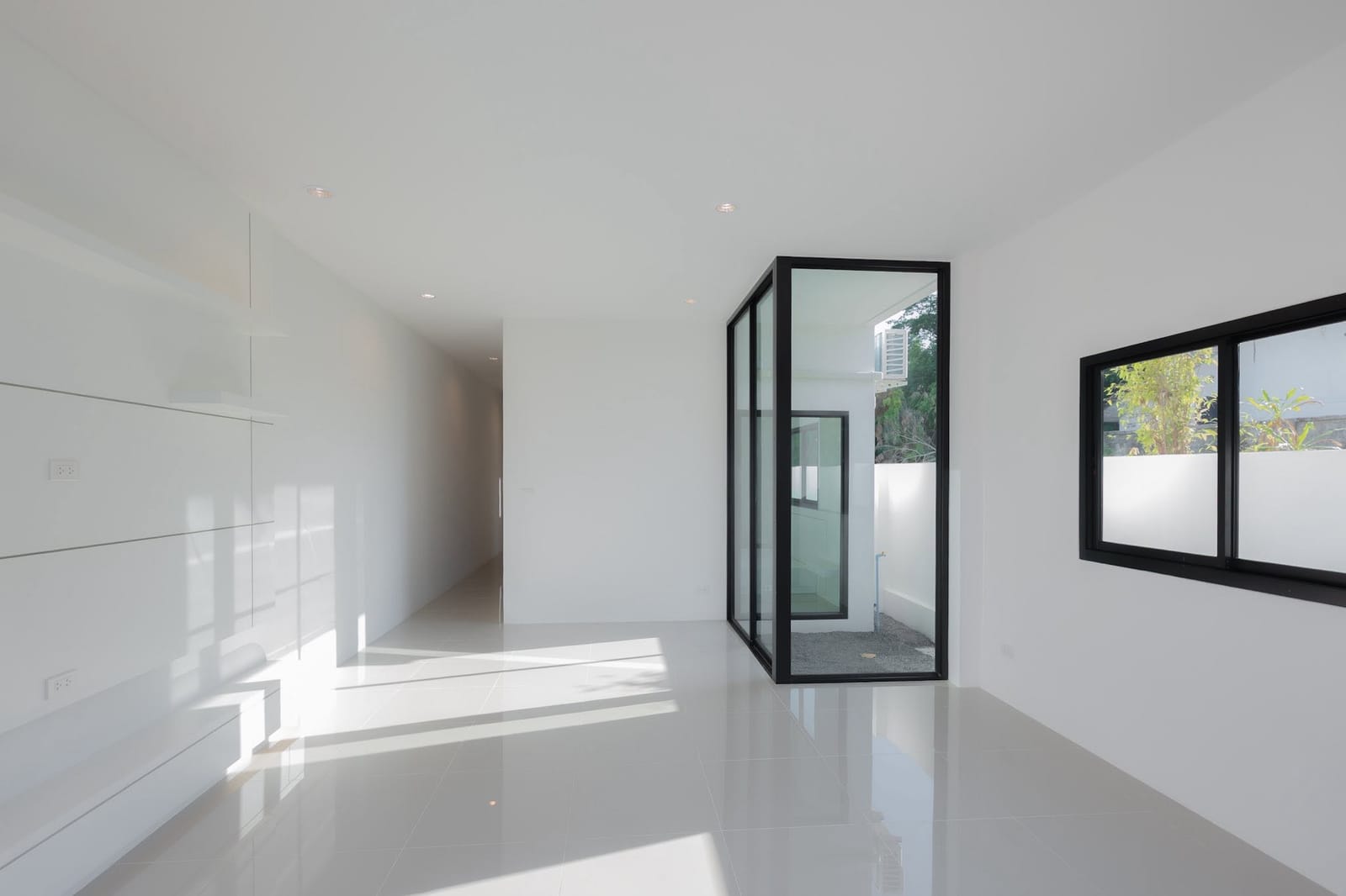 Single-Storey Semi-Detached House — Soi Yi Teng, Wichit